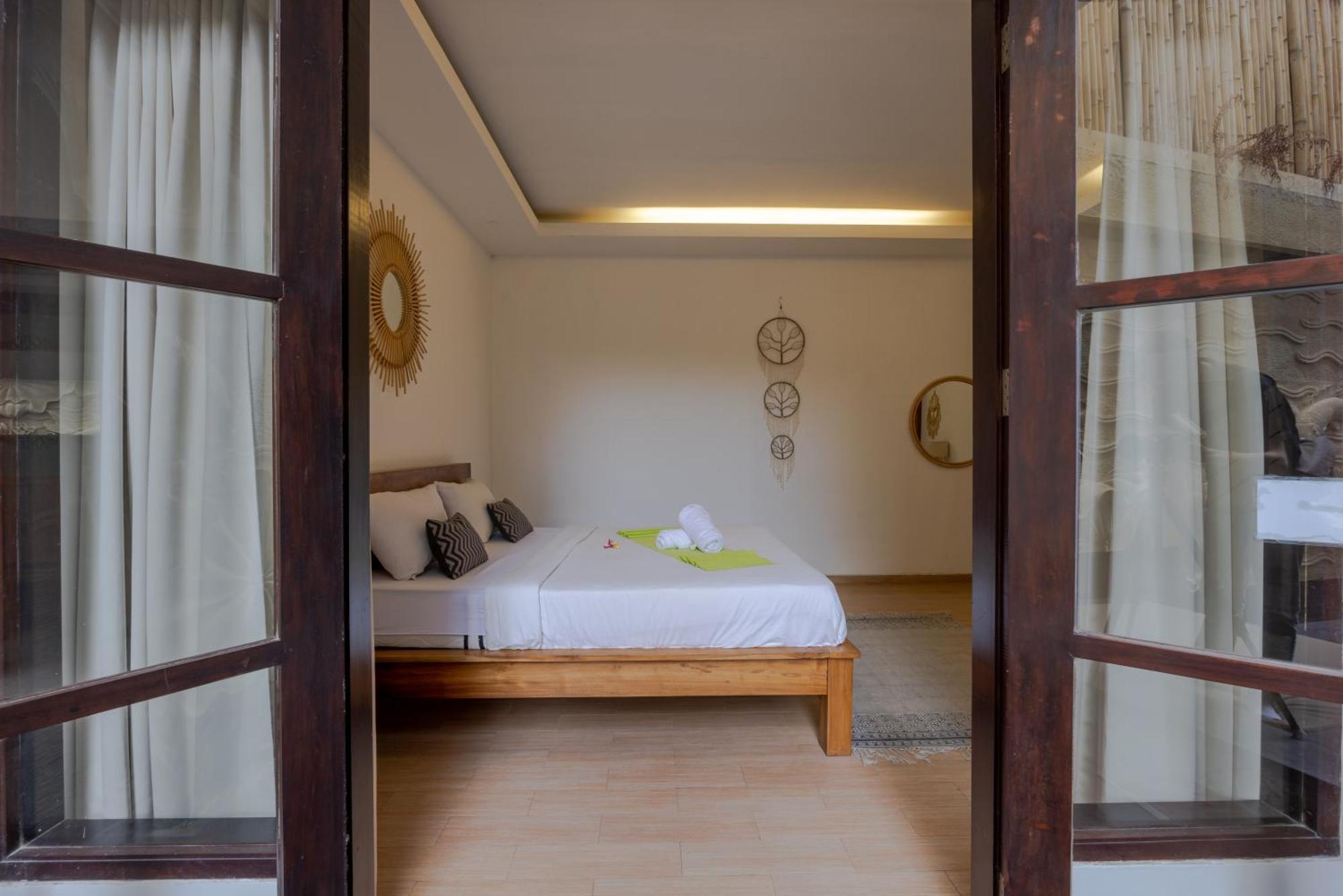 Canggu Spirit Guest House Buitenkant foto
